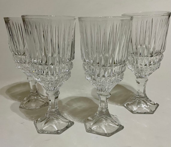 Fostoria Heritage  Clear Wine Glasses Goblets Set of 4  6 1/8"