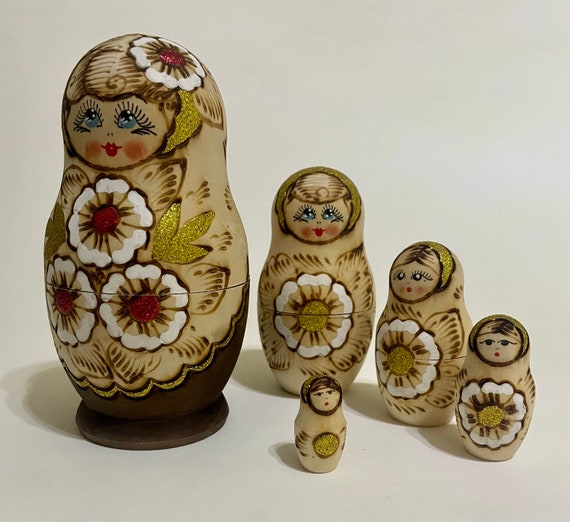 Nesting Wooden Doll Woodburn Floral Assortment