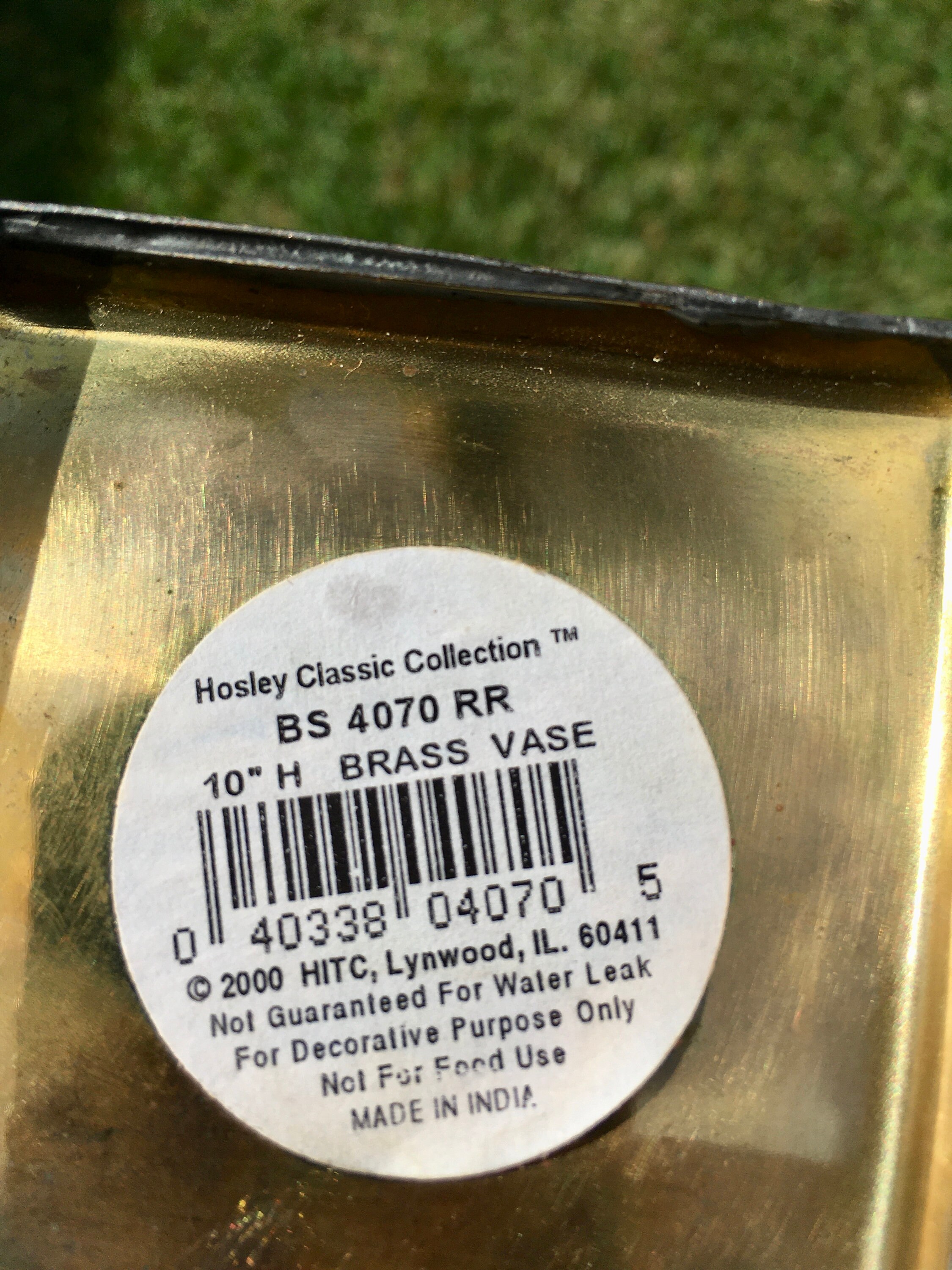 Hosley Classic Collection 10 Brass Vase with Rope