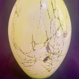 Art Glass Encased Vase Creamy Yellow With Veins  8 7/8&quot; Tall