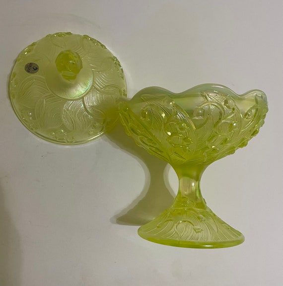 Fenton Lily of the Valley Topaz Opalescent Vaseline Glass