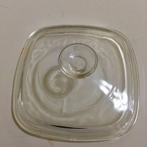 Tapas Pyrex de varios tamaños y formas