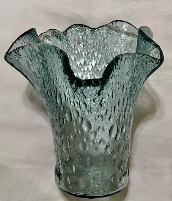 Vintage Art Glass Vase Very Large Aqua Tint Textured - How To Tint Textured Glass Vintage Art Glass Vase Very Large Aqua Tint Textured - How To Tint Textured Glass