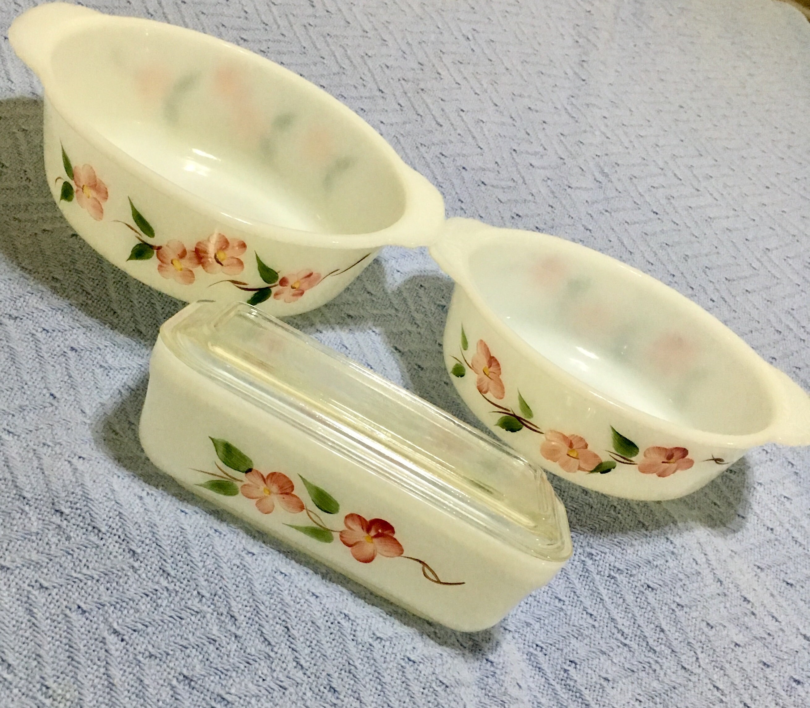 Fire King Oven Ware 4 Piece set, Refrigerator Dish with Lid, 2 Quart, 1