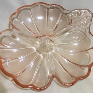 Jeannette Doric Pink Depression Glass 3 Part bowl, 1930&#39;s