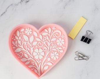 Heart Motif Dish Small Jewelry Holder Trinket Tray Floral Embossed Design Bathroom Accessory Vanity Decor Shaped Container Desk Storage Cute