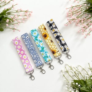 Keychain Wristlet | Fabric Keychain | Wristlet Keychain | Cute Keychain | Key Fob | Fabric Key Fob