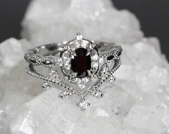 Black Engagement Ring Set - Black Wedding Ring for Woman- Black Diamond Ring - Anniversary Gift for Her