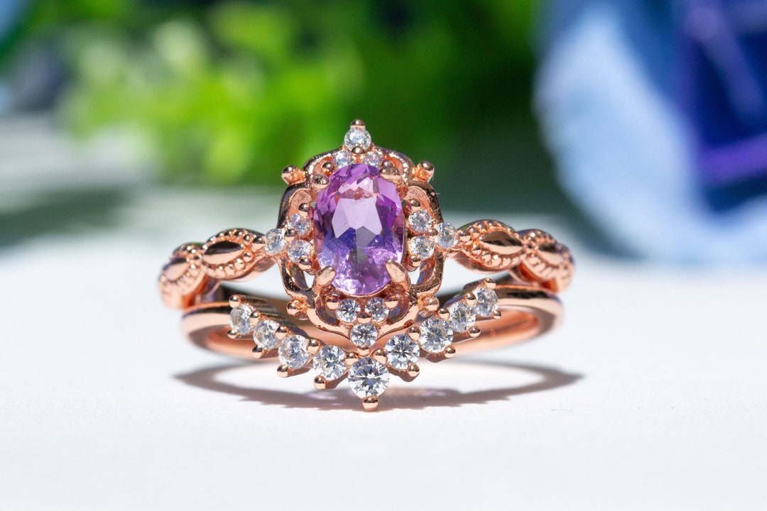 Solid Gold Amethyst Ring Lavender Engagement Ring V Band - Etsy