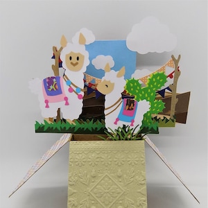 Alpaca kaart pop-up verjaardag exploderende kaart. Gratis personalisatie van naam/begroeting/bericht