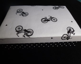 Cardboard bicycle, fabric-related