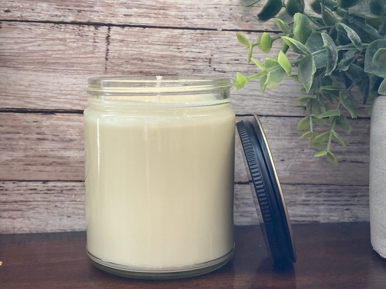 Handmade lemon scented hand-poured lavender scented Soy Wax Candle All Natural Jar Candle 8 ounces