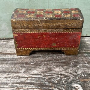 Vintage Italian florentine Jewellery trinket box casket