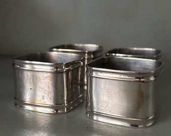 Set of 4 vintage silver plated napkin rings
