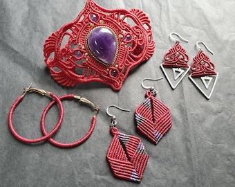 Bijoux Micro-Macramé rouge et Améthyste