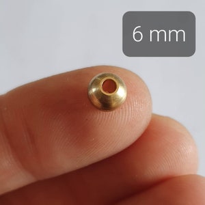 Perline a foro largo in ottone grezzo, 1 mm, 2 mm, 2,5 mm, 3 mm, 4 mm, 5 mm e 6 mm Fornitura per Micro-macramé Perle non tinte immagine 9