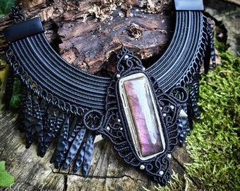 Necklace breastplate Micro-macramé black and Labradorite Pink Violet - Gothic breastplate, black jewelry, Boho