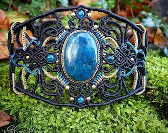 Micro-macramé &apatiet manchet armband - Boho armband