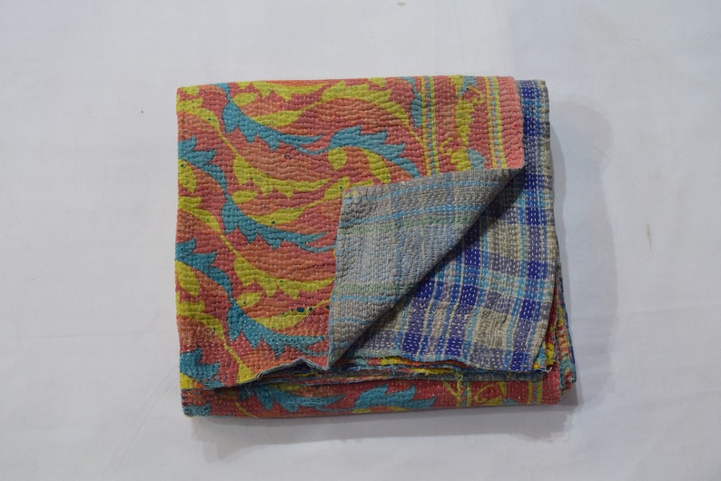 Beautiful Wall Decor and Bed throw Vintage Kantha Quilt Twin size Bed