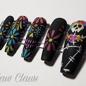 Dia De Los Muertos Esqueleto Bonito - Prensa pintada a mano de neón mate en el kit de uñas