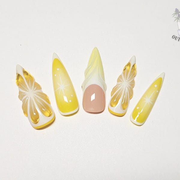 When Life Gives You Lemons - 3D Fruit Slice & French Tip Press On Nail Kit