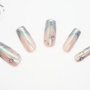 Everything In The Future Is Chrome - Glazed Blue & Silver Chrome Press On Nail Set