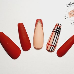 Brrrrrberry Flannel Matte Press On Nail Kit