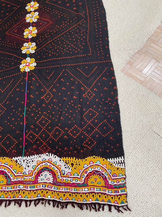 Rabari Ceremonial Wedding Shawl - India - c. 1970s View 5