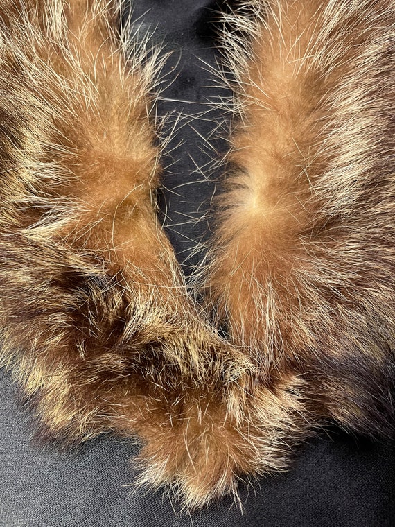 Notched Fox Fur Collar - c. 1970s - image 6