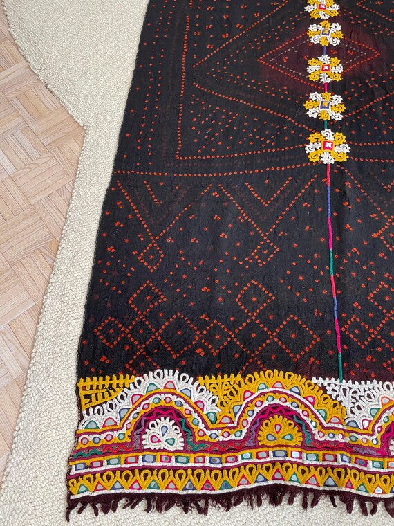 Rabari Ceremonial Wedding Shawl - India - c. 1970s View 4