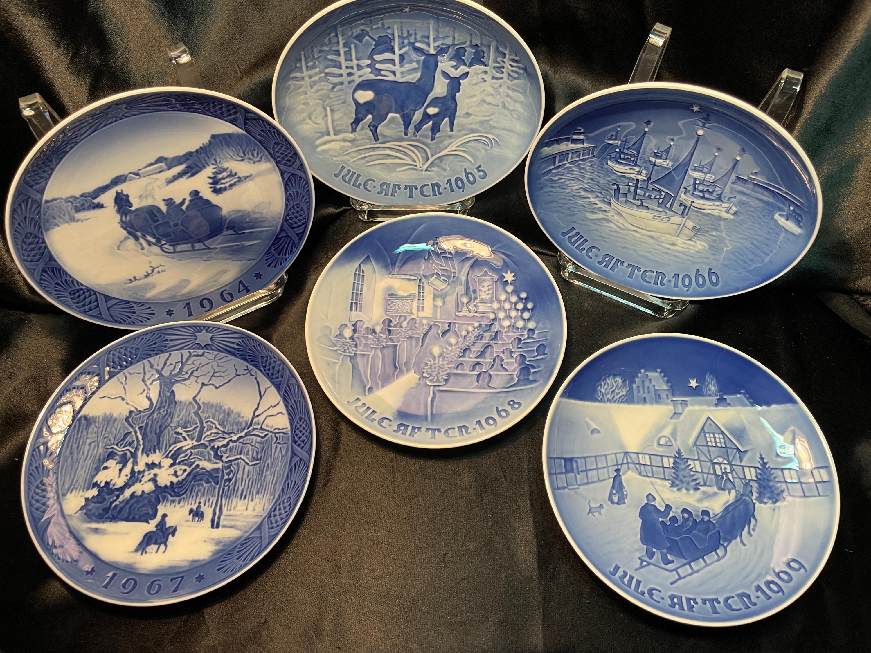 Bing & Grøndahl クリスマスプレート 90年代 10枚セット Bing & Grondahl Christmas Plates - Royal Copenhagen - Denmark - C