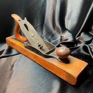 Vintage Hand Wood Plane - 2nd. Q. 20th C.