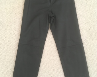 Black Leather Women's Pants - 1990's