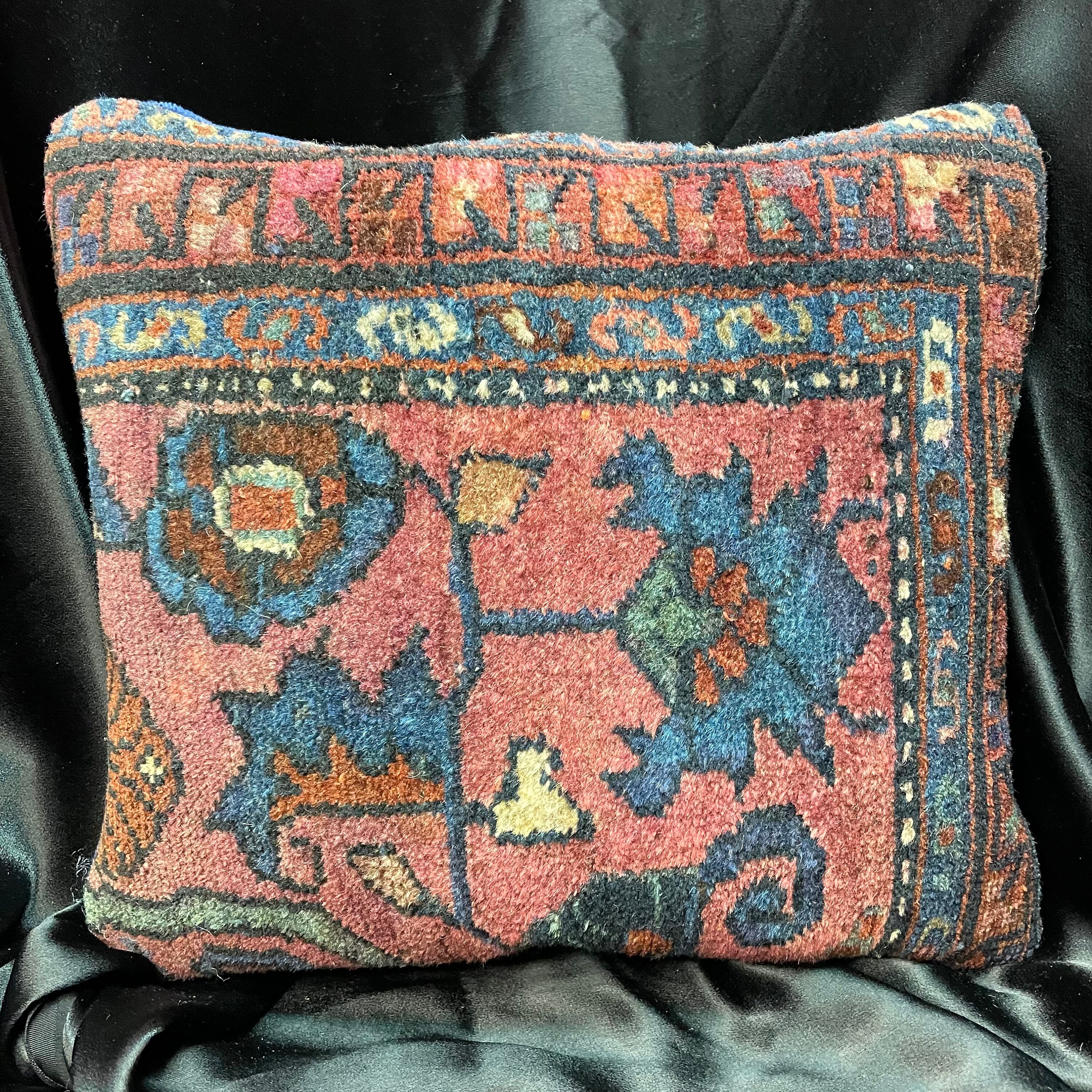 Oriental rug pillows hotsell