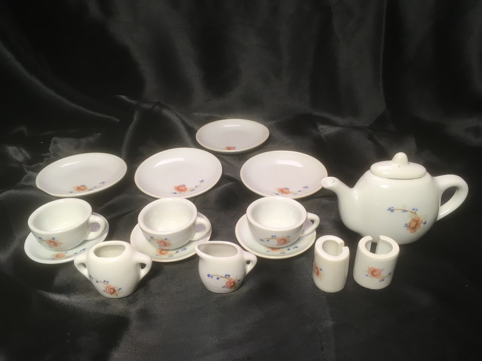 strombecker tea set