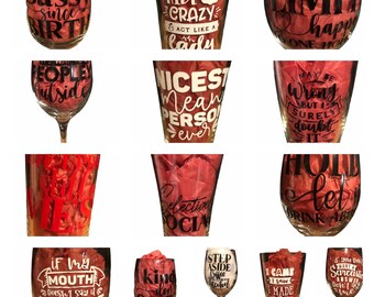 Divertida copa de vino sarcástica, vaso de pilsner, taza de cerveza y copas de pub