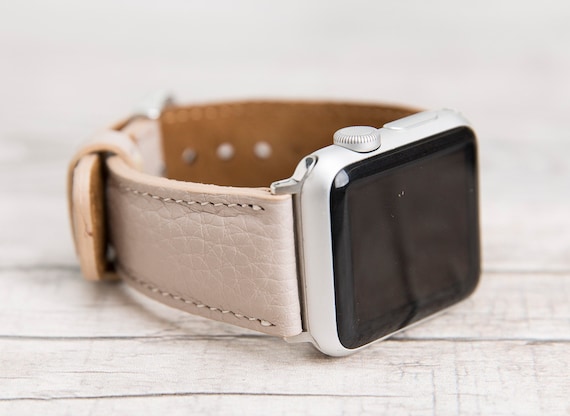 Apple Watch with Light Beige Band Apple Watch Braided Band - Light Beige - Chico | LEATHERE  main image 2