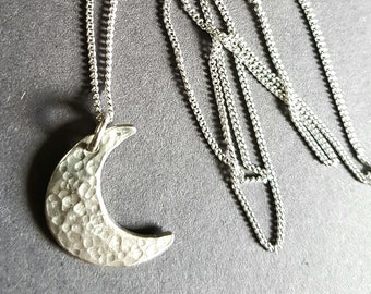 Men&#39;s Chunky Silver Crescent moon pendant Necklace Jewellery