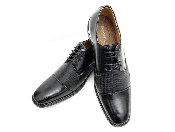 flexible dress shoes