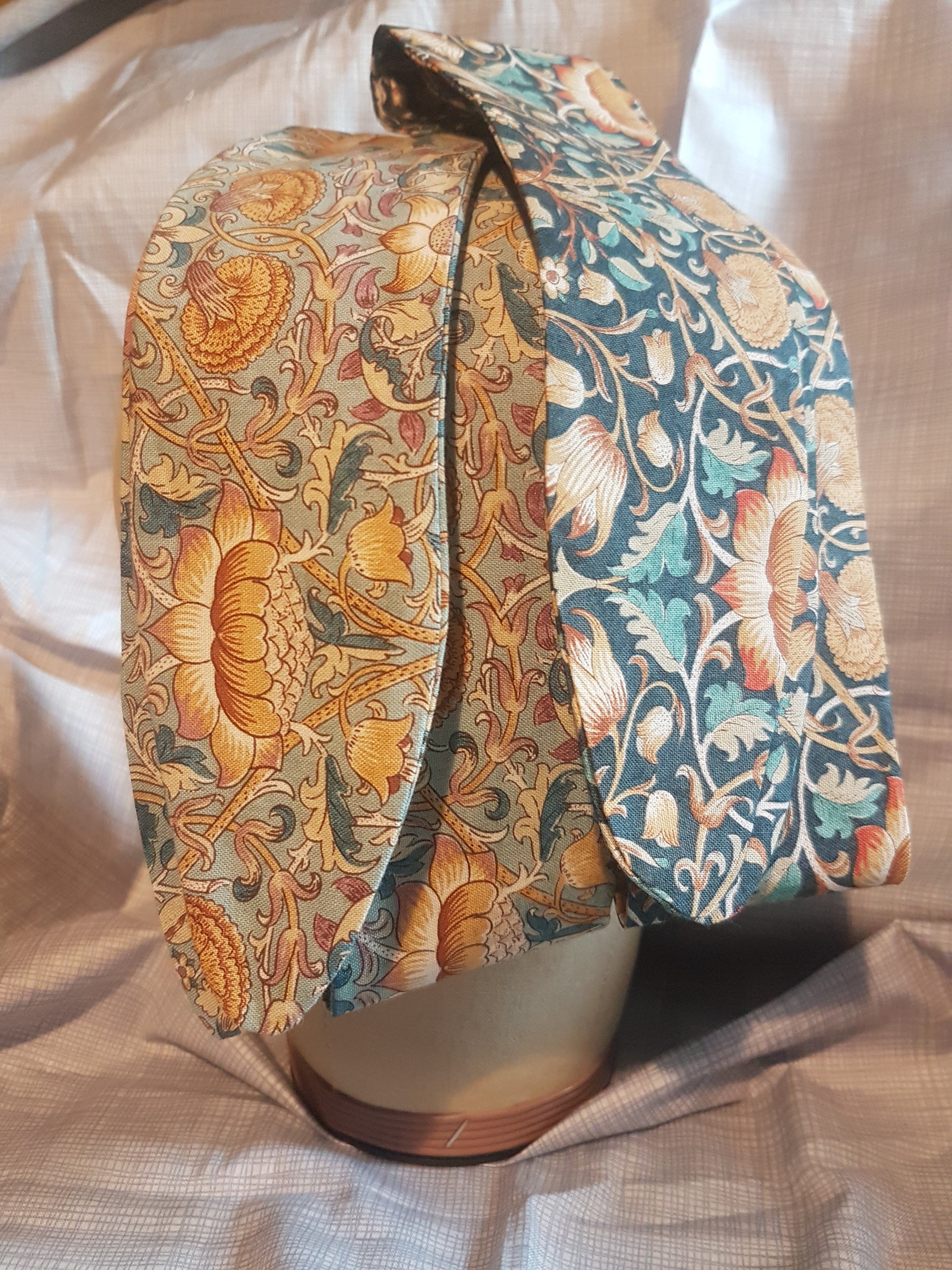william morris tie
