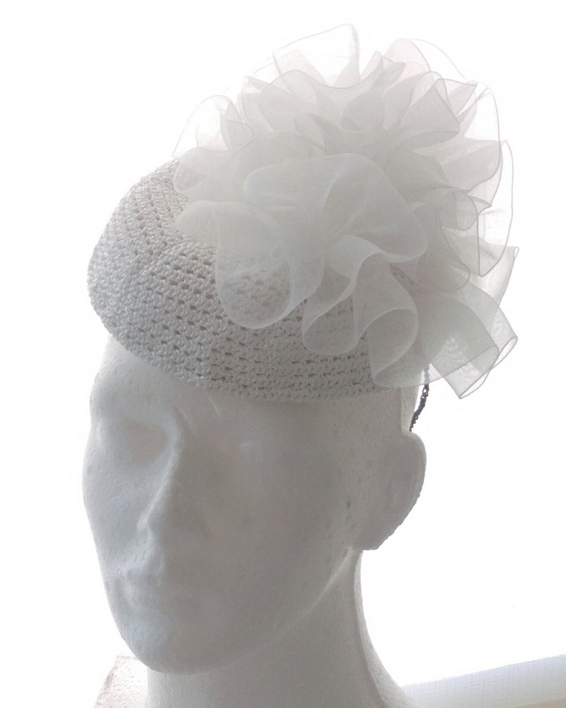 Wedding hat with organza ribbon image 1