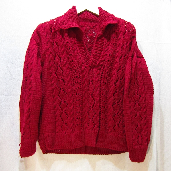 Sweter czerwony burgund we wzór ażurowy z kołnierzykiem L/XL