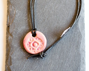 Keramikanhänger - rosa Ornament