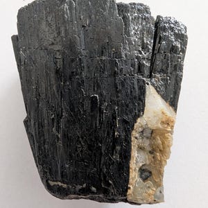 Ilvaite - Crystal Mineral Specimen - Collectors Mineral