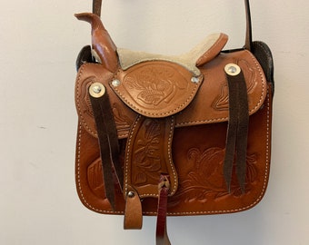 Popular & Loved Gift Idea! Western style Leather Saddle-PURSE, SHOULDER BAG, Dress up accessory! Brown Or Tan Or Black