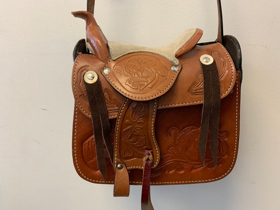 Purse That Looks Like A Saddle 2024 | favors.com