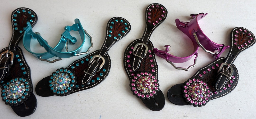 810 Youth/ Ladies Spur Straps Tan /dark Oil Leather Blingy Pink