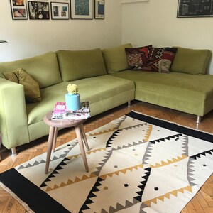 Handwoven kilim rug, Bohemian floor rug, Authentic carpet, Vintage Turkish kilim, Scandivanian design, Monochrome interior design image 2