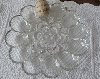 alte Glas Platte für Eier, Schale, Teller, Anbietschale, Platzteller, Vintage Deko,