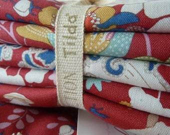 1 Tilda fabric package Jubilee Red- Fat Quarter Bundle 300182, 5 fabrics 50 x 55 cm, Tilda fabrics, cotton fabric